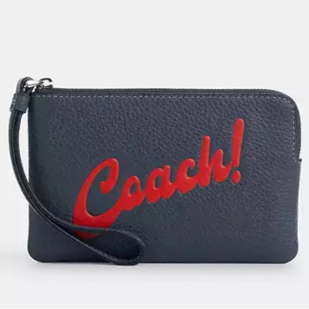 NWT COACH wristlet with COACH graphic! 🛍️